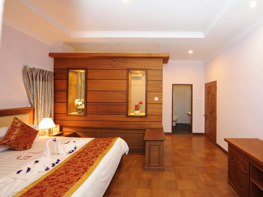 The Golden Lake Hotel Naypyidaw Exteriör bild