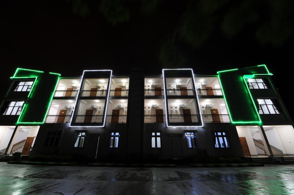 The Golden Lake Hotel Naypyidaw Exteriör bild