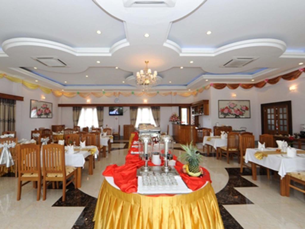 The Golden Lake Hotel Naypyidaw Exteriör bild